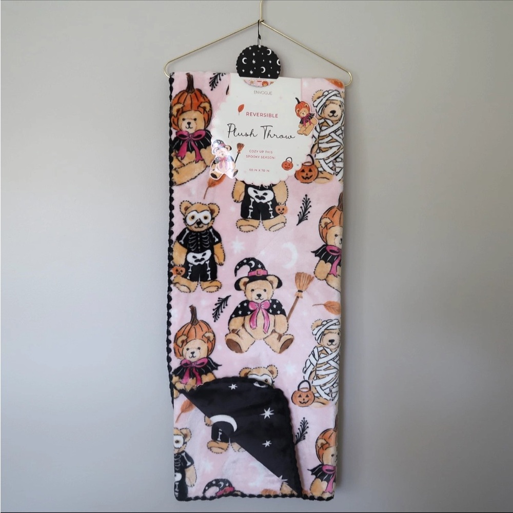 Halloween Teddy Bear Blanket ~ Reversible EnVogue Viral HTF BNWH